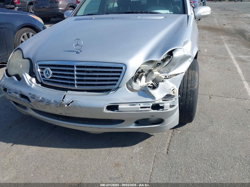 2004 Mercedes-Benz C 240 VIN: WDBRF61J54E018761 Lot: 43128202