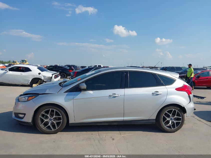 2017 Ford Focus Sel VIN: 1FADP3M25HL341484 Lot: 43128248