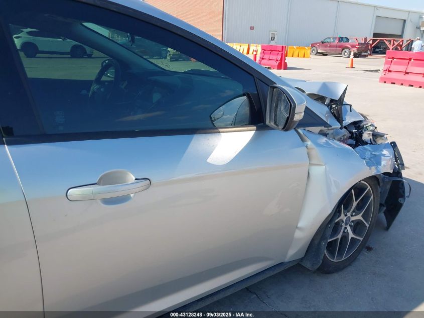 2017 Ford Focus Sel VIN: 1FADP3M25HL341484 Lot: 43128248