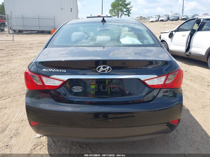 2014 HYUNDAI SONATA GLS - 5NPEB4AC4EH940103