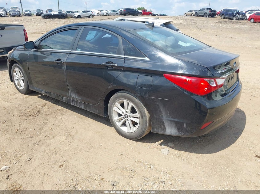 2014 HYUNDAI SONATA GLS - 5NPEB4AC4EH940103