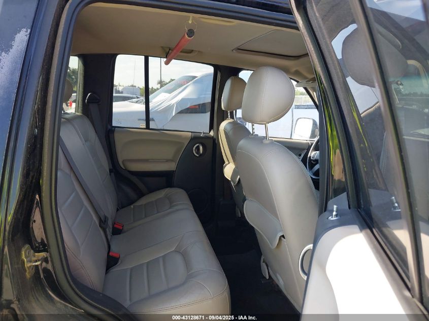 2002 Jeep Liberty Limited VIN: 1J4GL58K82W148643 Lot: 43128671