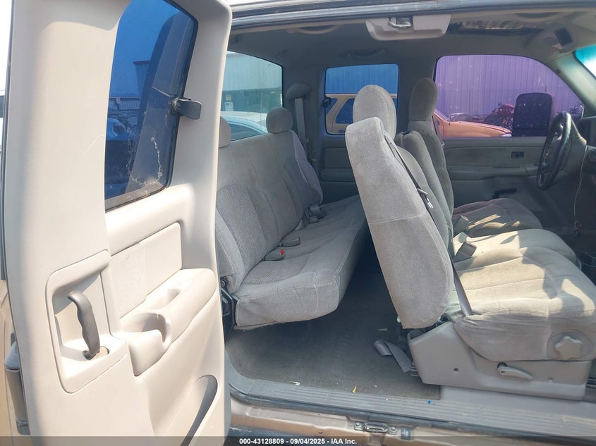 2000 Chevrolet Silverado 1500 Ls VIN: 2GCEK19T0Y1189297 Lot: 43128809