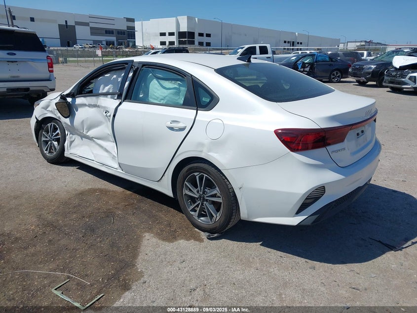 2023 KIA FORTE LXS - 3KPF24AD0PE584320