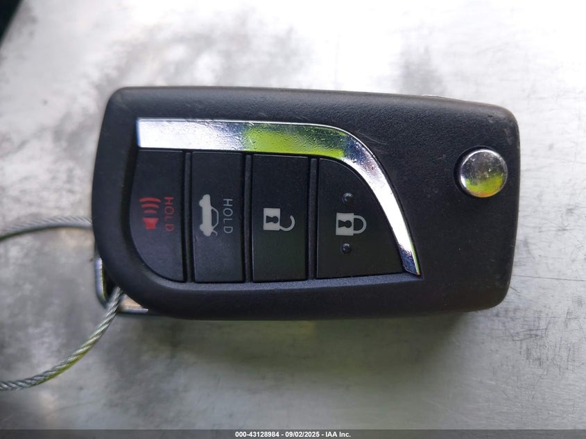 2022 TOYOTA COROLLA LE - JTDEPMAEXNJ218788