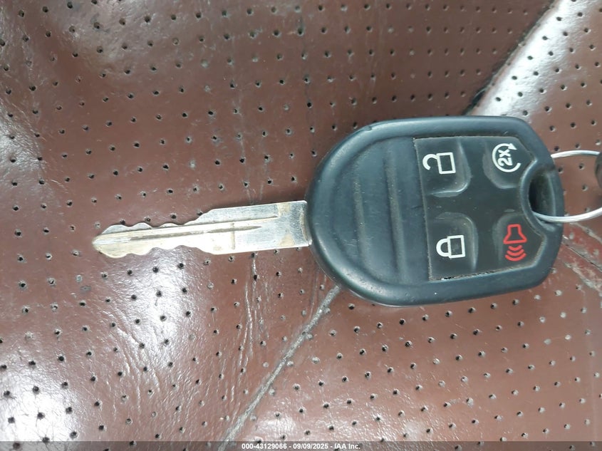 2015 Ford F-350 Lariat VIN: 1FT8W3BT1FED56088 Lot: 43129066