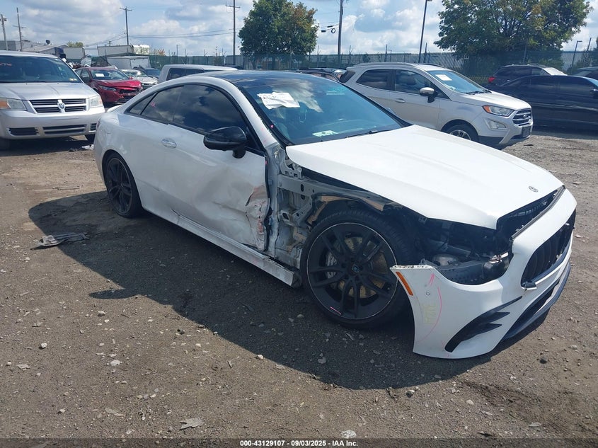 MERCEDES-BENZ E-CLASS 4MATIC