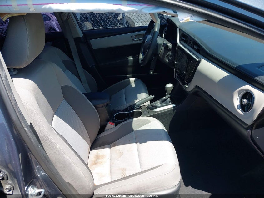 2017 TOYOTA COROLLA LE - 5YFBURHE3HP645633