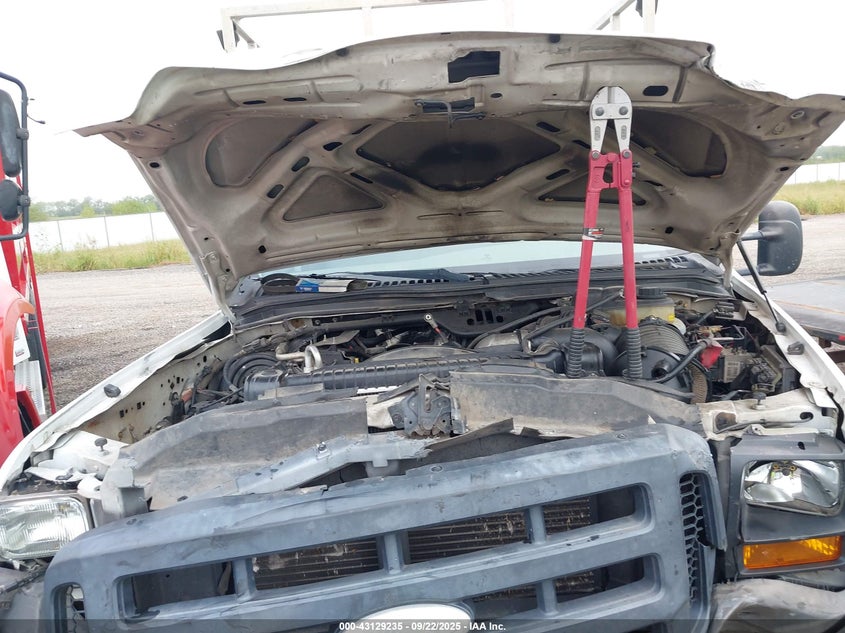 2006 Ford F-450 Chassis Xl/Xlt VIN: 1FDXF46P96EA32994 Lot: 43129235