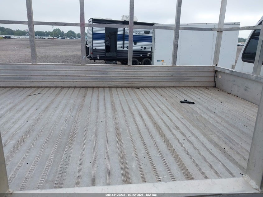 2006 Ford F-450 Chassis Xl/Xlt VIN: 1FDXF46P96EA32994 Lot: 43129235