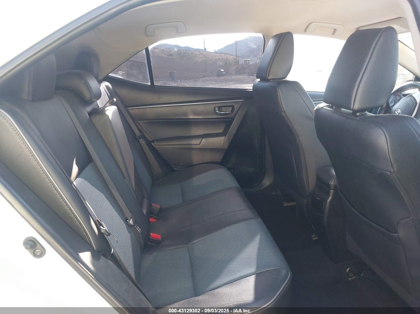 2015 Toyota Corolla S Plus VIN: 5YFBURHEXFP346492 Lot: 43129302