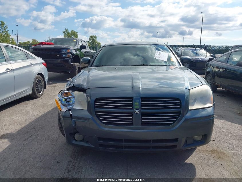 2005 Dodge Magnum Rt VIN: 2D8GV582X5H641759 Lot: 43129658