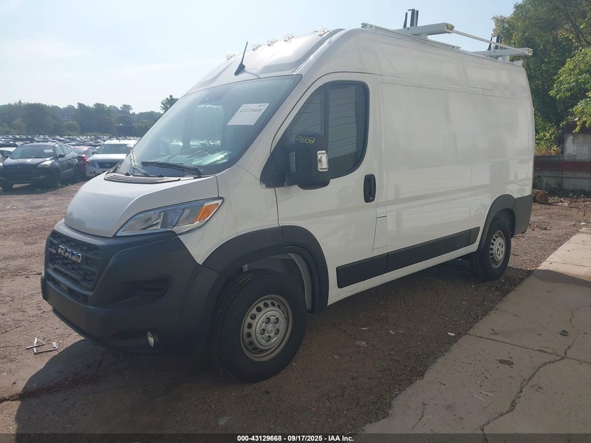 Vin: 3c6lrvcg1re103173, lot: 43623992, ram promaster 2500 tradesman high roof 136 wb w/pass seat 20242
