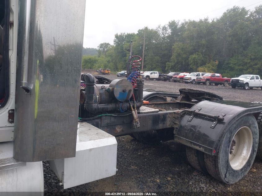 2007 International 9900 9900I VIN: 2HSCHAPR77C431493 Lot: 43129713