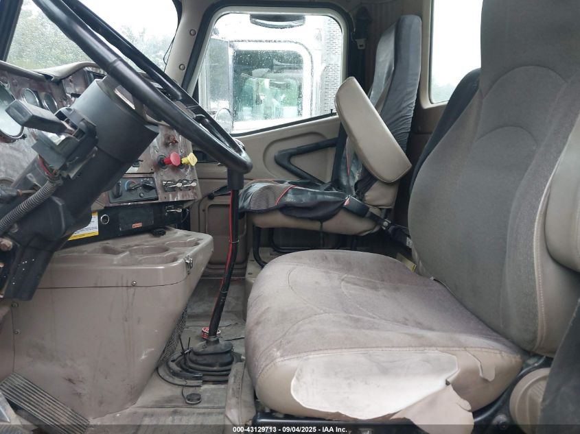 2007 International 9900 9900I VIN: 2HSCHAPR77C431493 Lot: 43129713