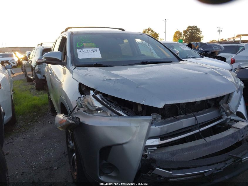 TOYOTA HIGHLANDER LE