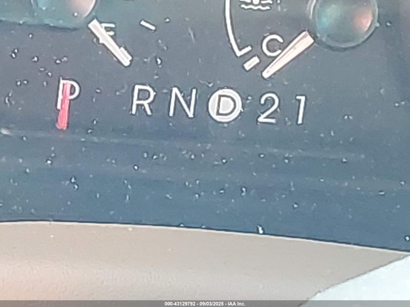 2008 Mercury Grand Marquis Ls VIN: 2MEFM75V68X657022 Lot: 43129792