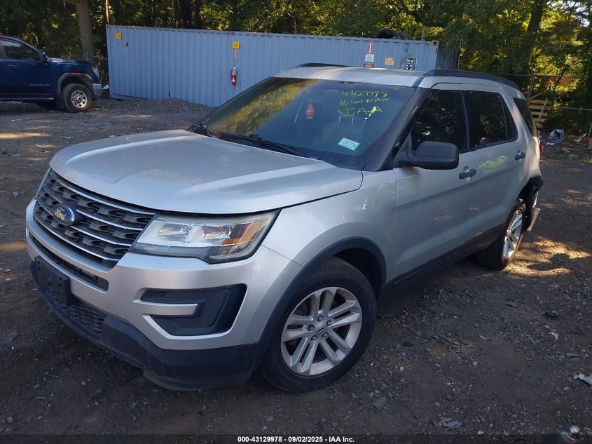 1FM5K8B88GGC62668 2016 FORD EXPLORER photo no. 2
