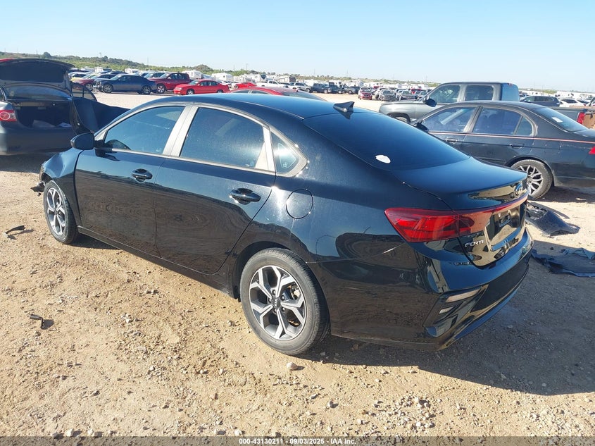 2021 KIA FORTE LXS - 3KPF24ADXME345210