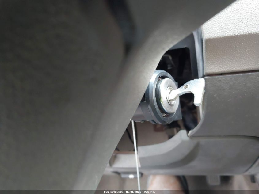 2009 Ford Focus Se VIN: 1FAHP32N69W225595 Lot: 43130298