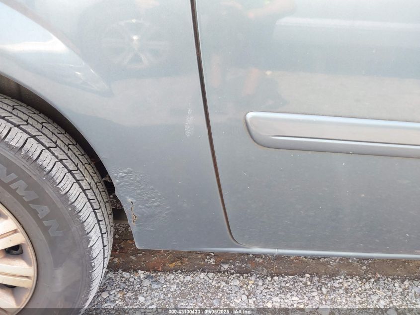 2005 Chrysler Town & Country Lx VIN: 2C4GP44R05R355192 Lot: 43130433