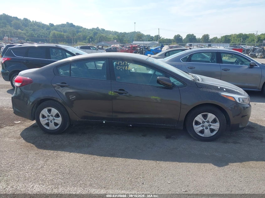 2017 Kia Forte Lx VIN: 3KPFL4A72HE130904 Lot: 43130488