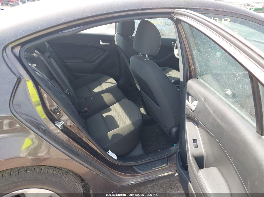 2017 Kia Forte Lx VIN: 3KPFL4A72HE130904 Lot: 43130488