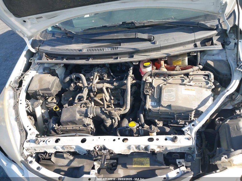 2013 TOYOTA PRIUS C - JTDKDTB32D1541606