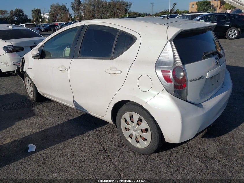 2013 TOYOTA PRIUS C - JTDKDTB32D1541606
