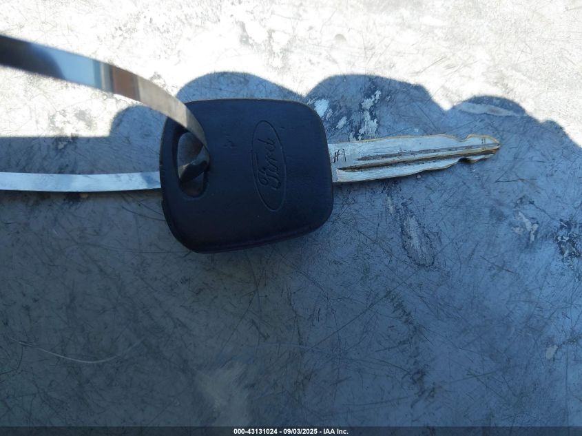 2003 Ford Escape Xlt VIN: 1FMYU03163KE11032 Lot: 43131024