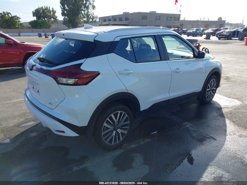 3N1CP5CV9PL565876 2023 NISSAN KICKS photo no. 4