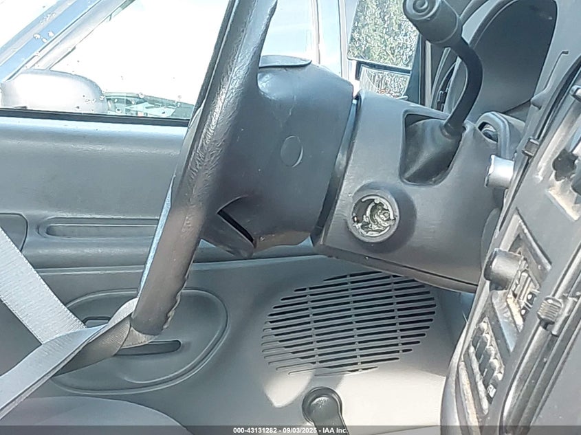 2005 Ford E-150 Commercial/Recreational VIN: 1FTRE14W35HA20152 Lot: 43131282