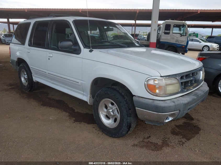 2000 Ford Explorer Xlt