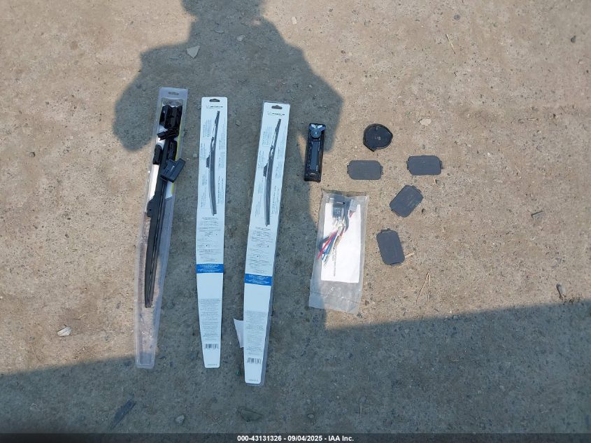 2002 Ford F-150 Xl/Xlt VIN: 2FTRF17282CA82560 Lot: 43131326