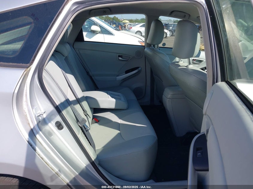 2015 TOYOTA PRIUS FOUR JTDKN3DU6F0407645