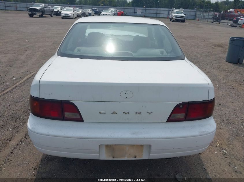 1996 Toyota Camry Dx/Le/Xle VIN: JT2BG12K7T0343362 Lot: 43132001