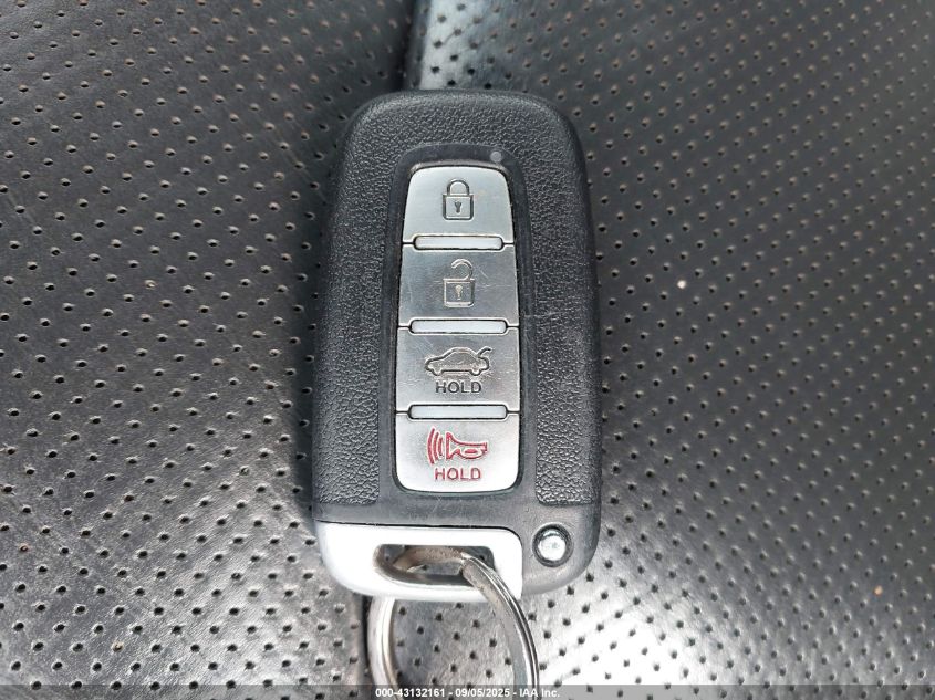 2010 Hyundai Genesis 3.8 VIN: KMHGC4DE7AU095343 Lot: 43132161