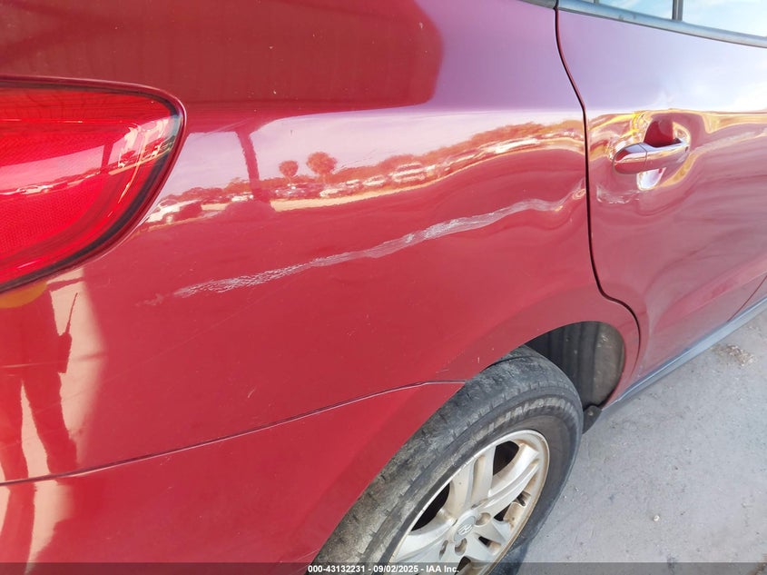 2011 Hyundai Santa Fe Gls V6 VIN: 5XYZGDAG7BG019034 Lot: 43132231