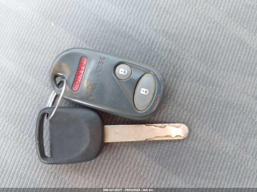 2005 Honda Civic Lx VIN: 2HGES15655H595841 Lot: 43132277