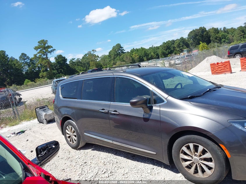 2017 CHRYSLER PACIFICA TOURING-L - 2C4RC1BG0HR503740