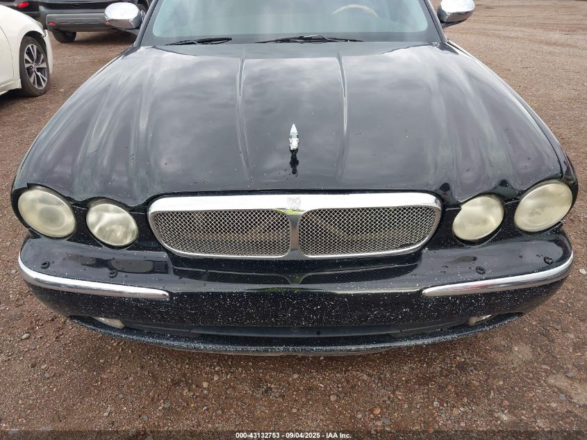 2007 Jaguar Xj Xj8 VIN: SAJWA71B27SH17017 Lot: 43132753