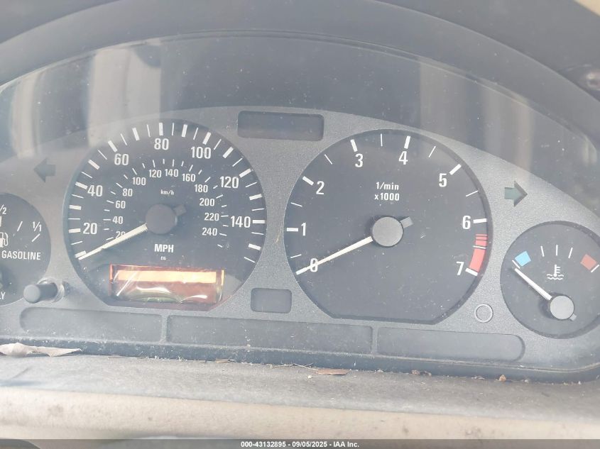 1997 BMW Z3 1.9L Roadster VIN: 4USCH7324VLE02828 Lot: 43132895