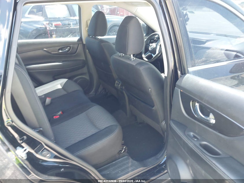 VIN JN8AT2MT2HW389488 2017 NISSAN ROGUE S
