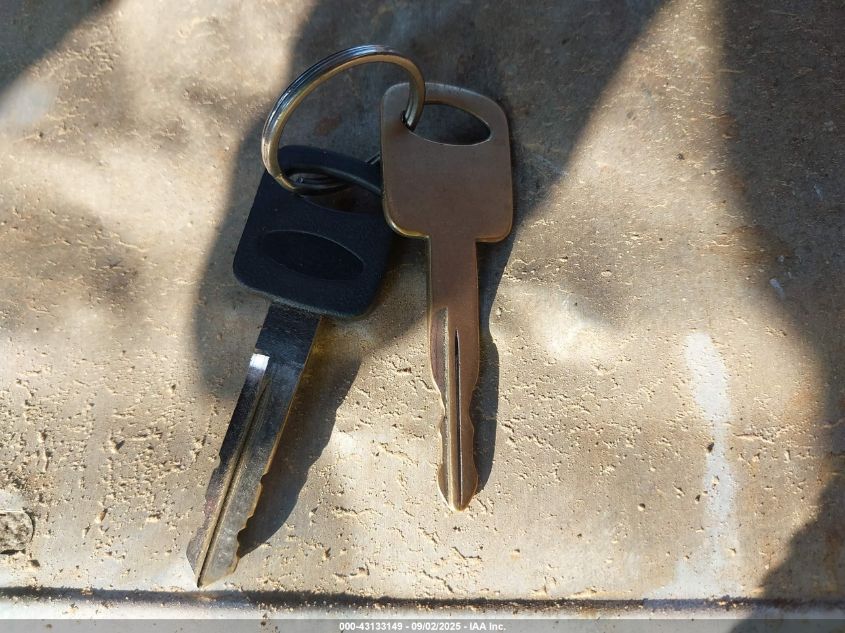 1997 Ford F-150 Standard/Xl/Xlt VIN: 1FTDX172XVNA93002 Lot: 43133149