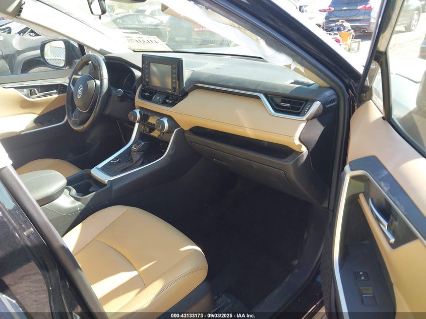 2021 TOYOTA RAV4 HYBRID XLE PREMIUM - JTMB6RFV9MD503510