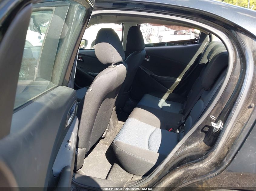 2016 Scion Ia VIN: 3MYDLBZV3GY100520 Lot: 43133208