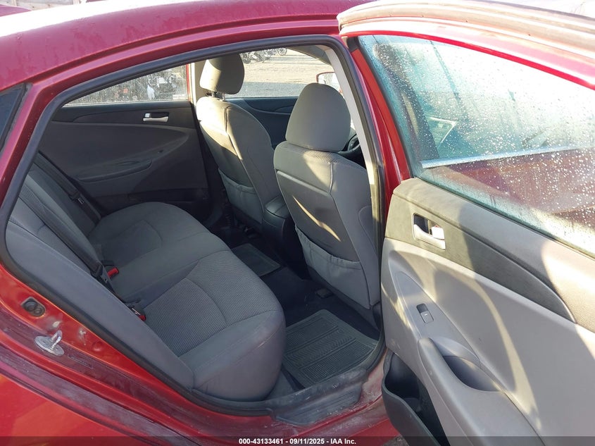 2014 HYUNDAI SONATA GLS - 5NPEB4AC5EH816471