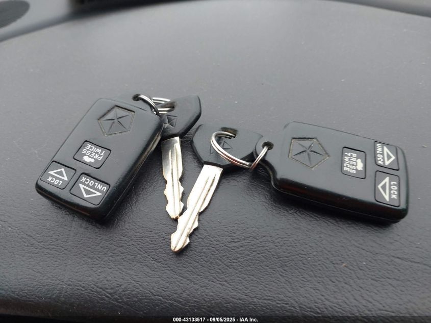 1996 Chrysler Lhs VIN: 2C3HC56FXTH196312 Lot: 43133517