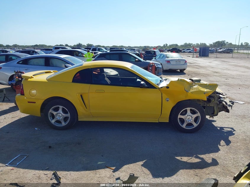 2004 Ford Mustang VIN: 1FAFP404X4F122230 Lot: 43134159