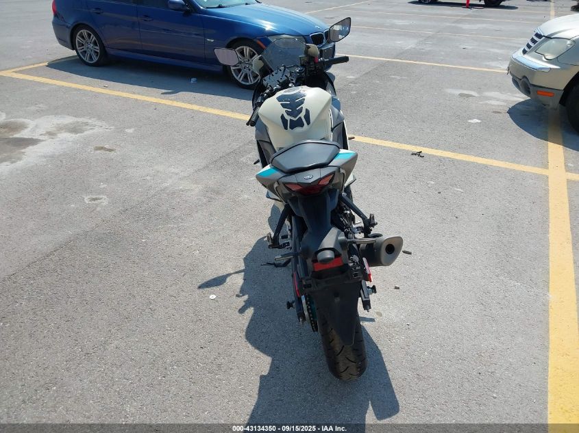 2024 Yamaha Yzfr3 A VIN: MH3RH18Y3RK016163 Lot: 43134350